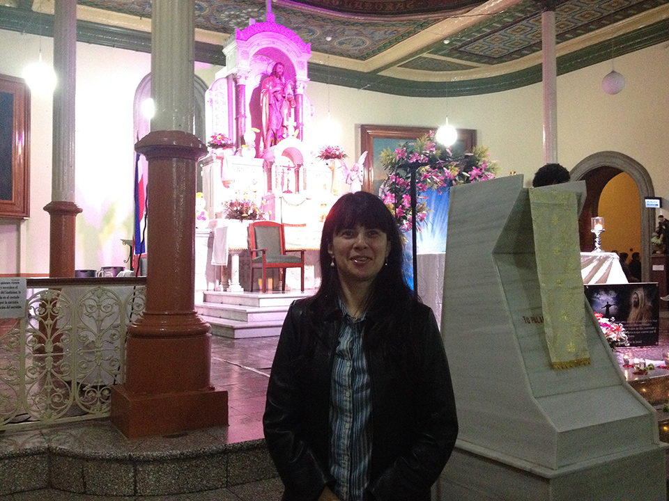 Canto de funerales Ministerio de Silvia Rodriguez